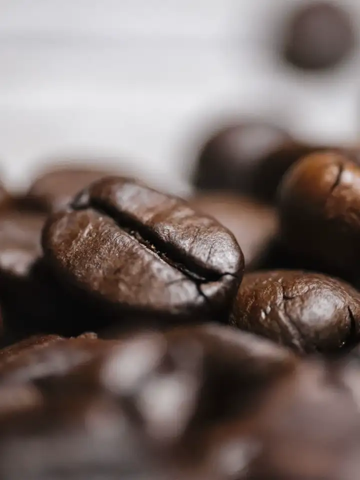 Kaffeebohnen, dunkel geröstet